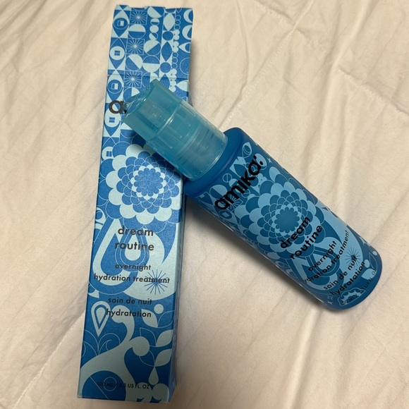 BNIB Amika Dream Routine - Picture 2 of 2